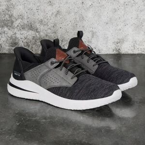 New - Skechers Mens Delson Swift Fit Sneakers - Men's Black and Gray Size 10.5